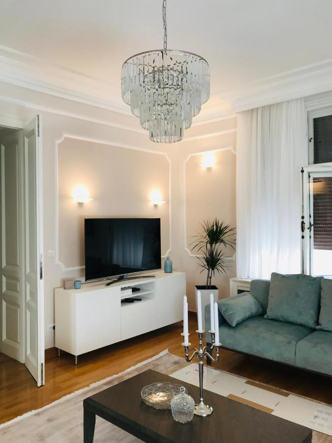 Knez Sima Jacuzzi, 3 Bedrooms, Balcony In Stari Grad Belgrad Exterior foto